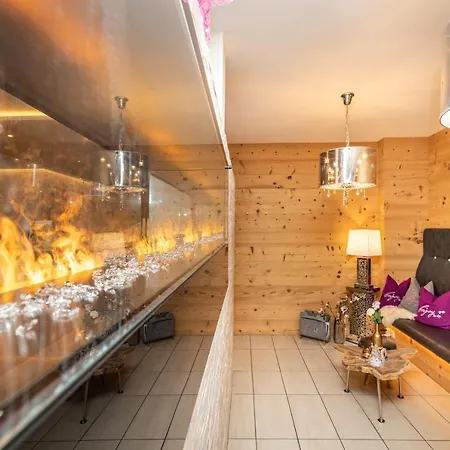 Enjoy The Alps Aparthotel
