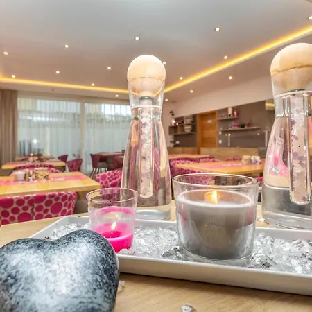 Aparthotel Enjoy The Alps *