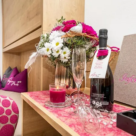 Enjoy The Alps Φλαχάου