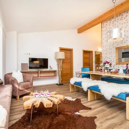 Enjoy The Alps Aparthotel