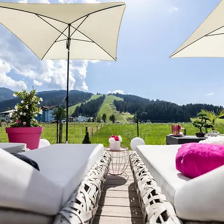 Enjoy The Alps 4* Flachau