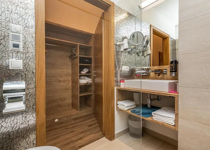 Enjoy The Alps フラッハウ