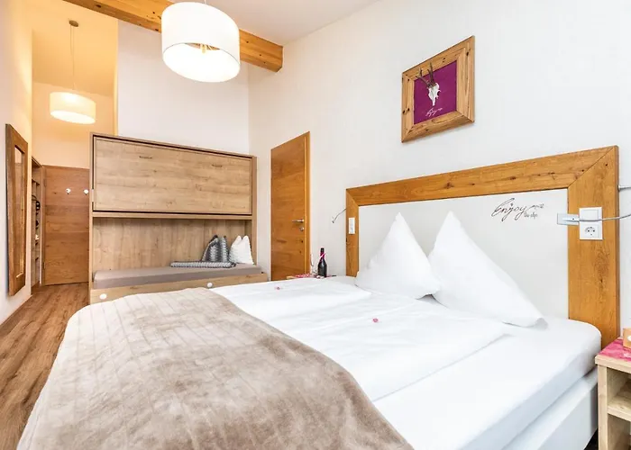 Enjoy The Alps - Aparthotel 4*